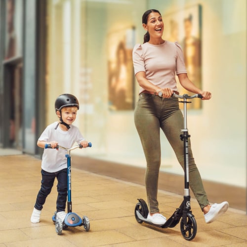 Co kupić rodzicom na prezent świąteczny? Globber podpowiada